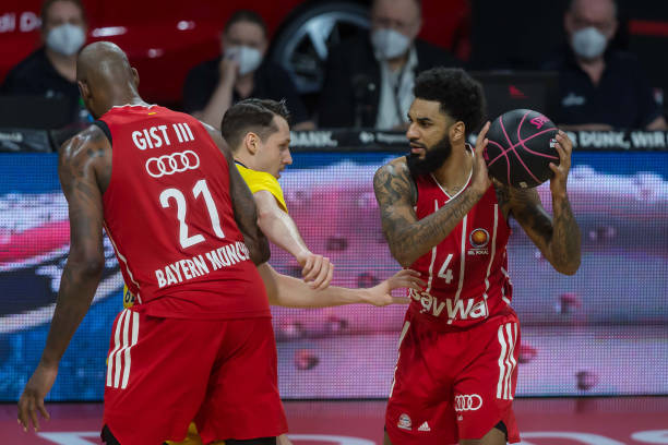 在对方球员 在对方球员