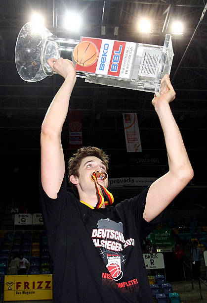 的进攻多点 的进攻多点